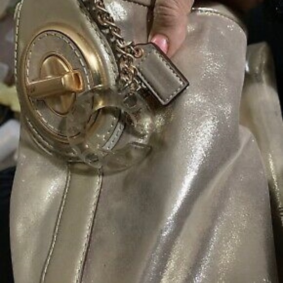 Coach Metallic handbag Mint condition New w/o tags - Picture 7 of 9